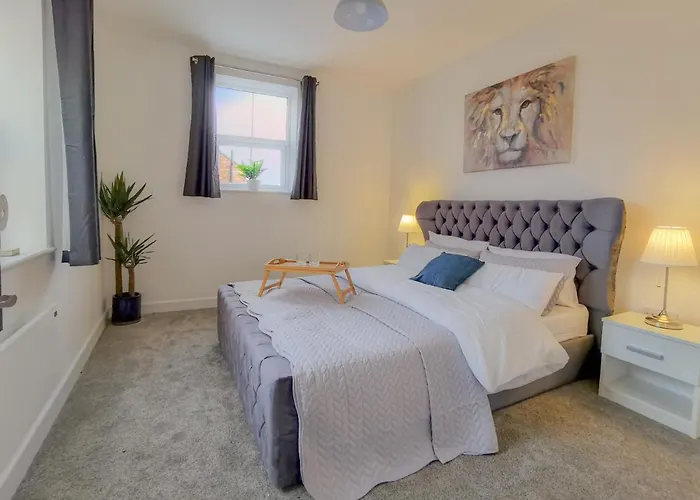 Ye Olde Windmill Free Parking