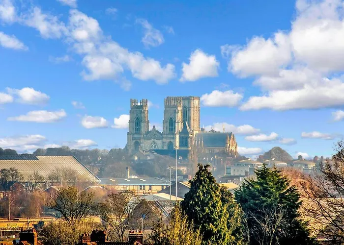 Ye Olde Windmill Free Parking *